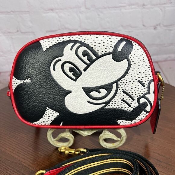 COACH Disney Mickey Mouse X Keith Haring Badge Camera Crossbody Collectors must - Picture 1 of 11